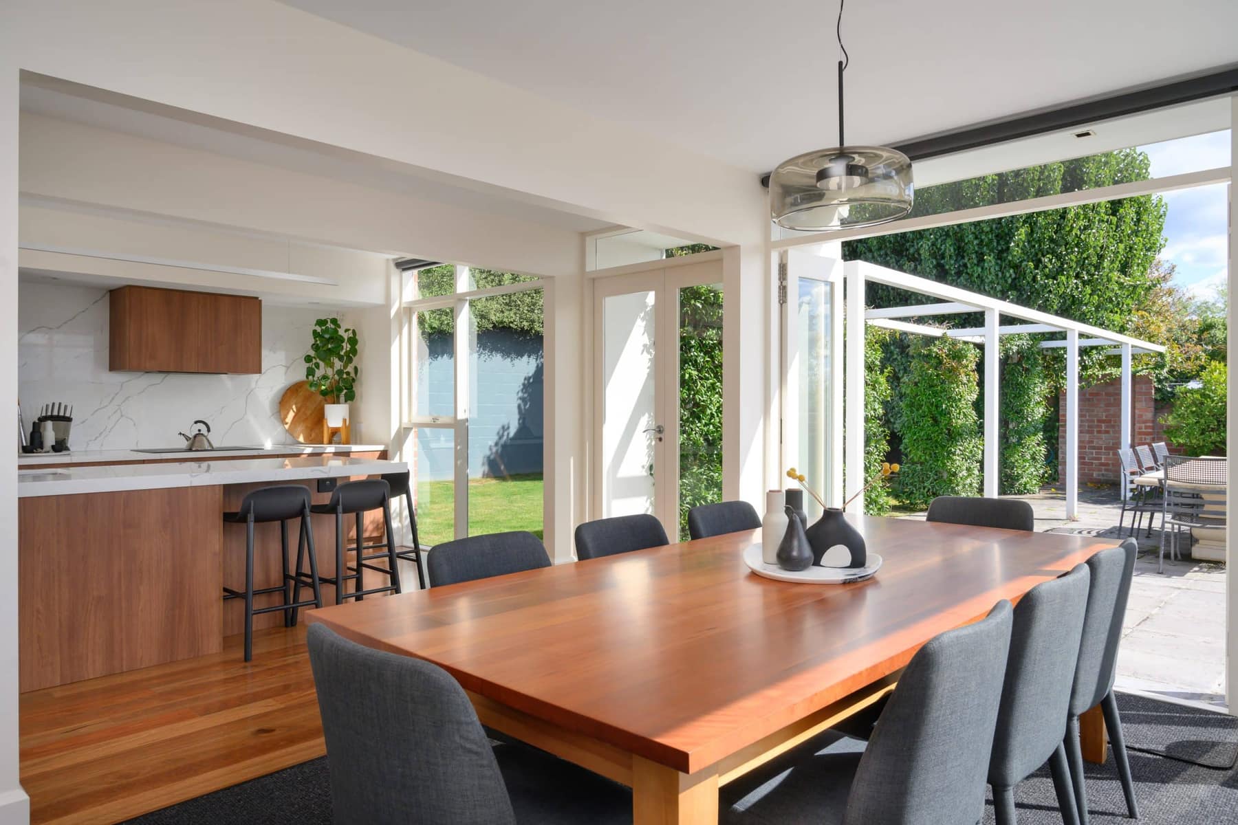 Red Chapel Ave – Kitchen & Laundry Renovation